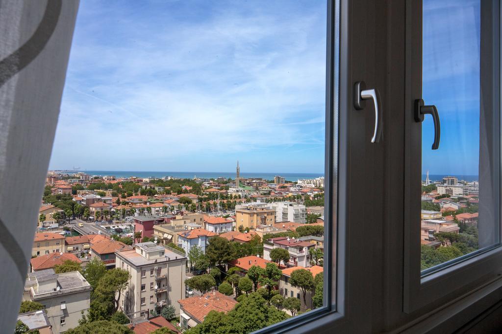 Federico Fellini Apartment Rimini Luaran gambar